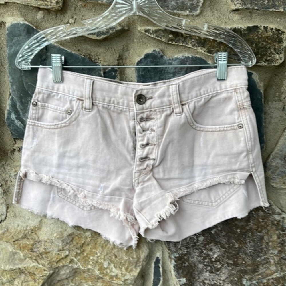 Free People Womens Jean Shorts Beige Pockets Frayed Hem Distressed Button Fly 25